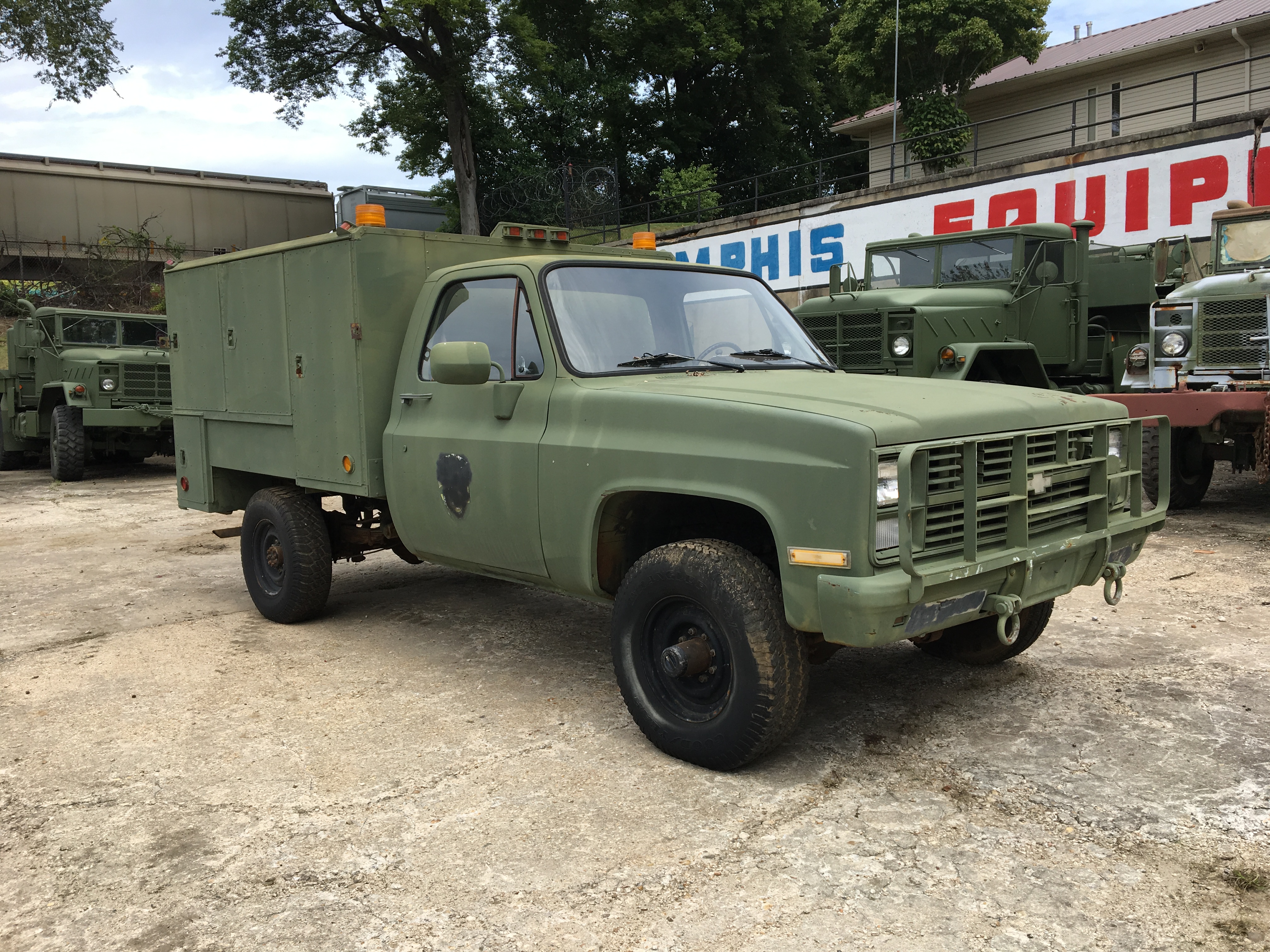 Army surplus vehicles, army trucks, military truck parts Largest U.S